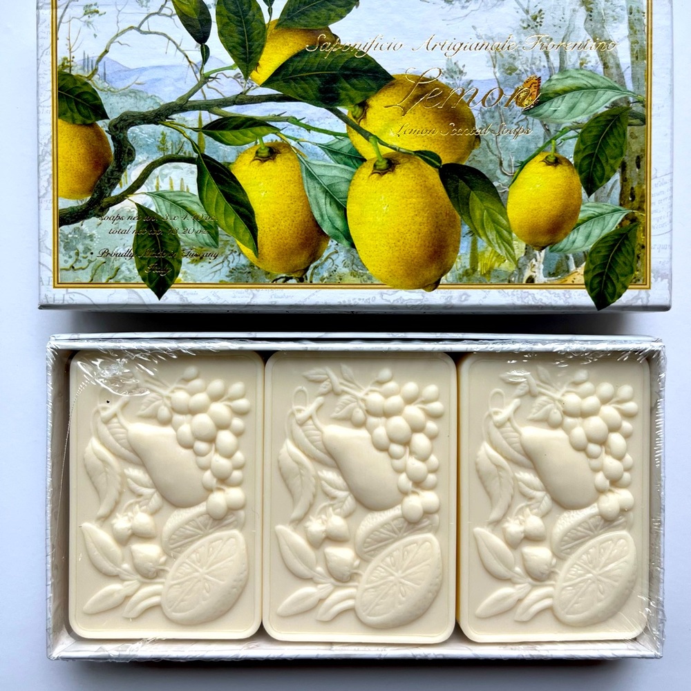 Saponifico Artigianale Fiorentino Lemon Scented Soap